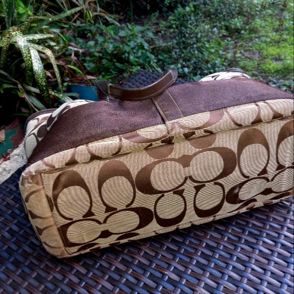 Authenticated Coach travel bag large luggage bag - Picture 4 of 10